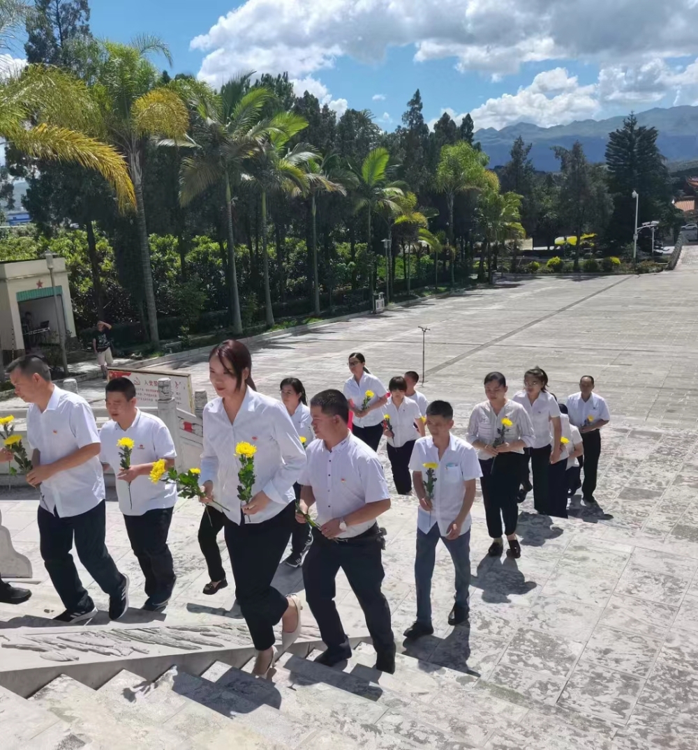 4335bf88f25d2ac9c18a0c57ffd535a